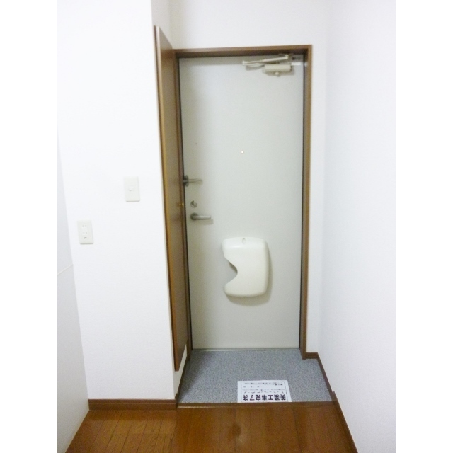 プレジール 花島公園Ⅰ104号室 玄関