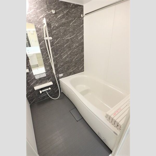 ハイピクチャー　　E棟201号室 バスルーム