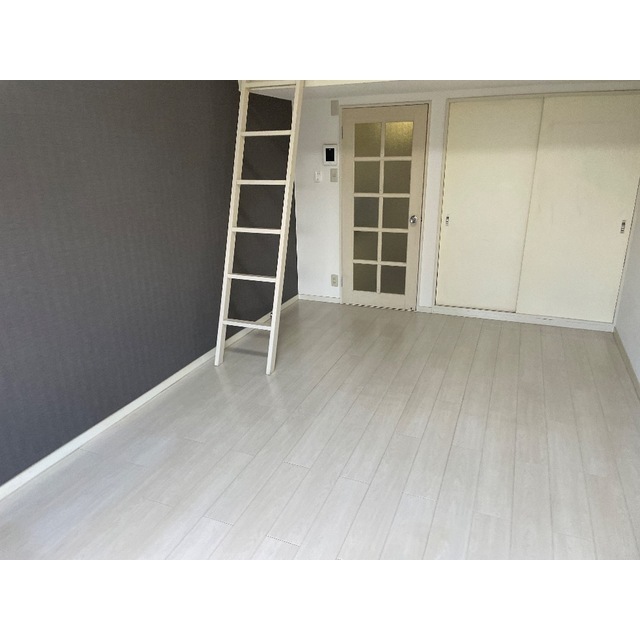 アネモネ リビング