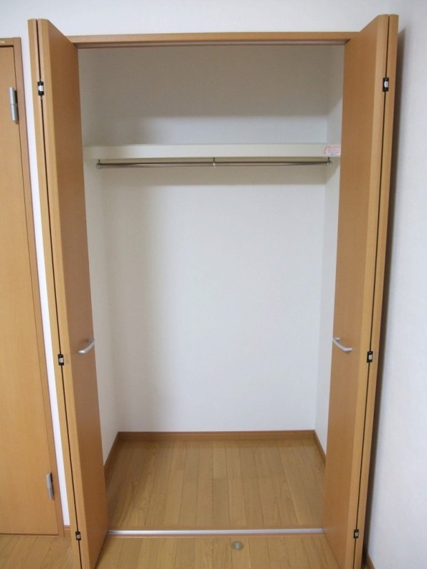 リクレイシア富士見台1階 収納