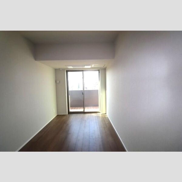 サンジョイアゼロ805号室 洋室5.9帖