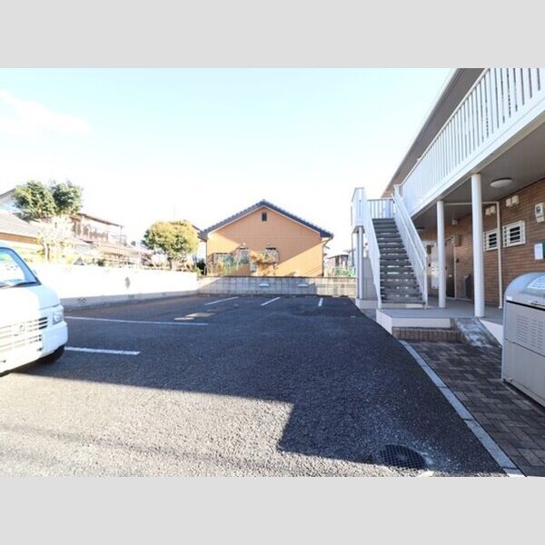 オラカーサ 駐車場