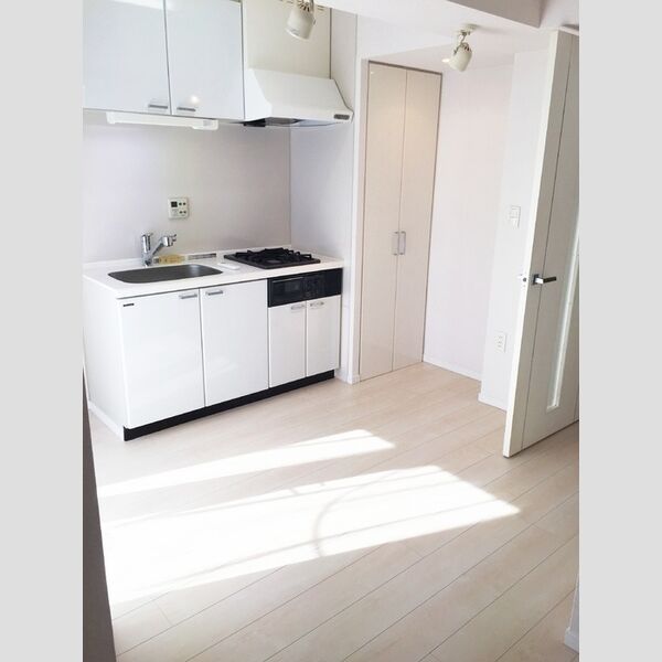 カスタリア南麻布 洋室