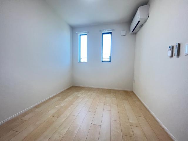 ヴォーグ205号室 洋室