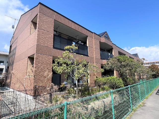 God　valley106号室 外観写真（昼）