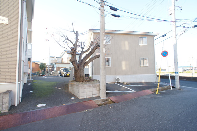 文京壱番館 駐車場