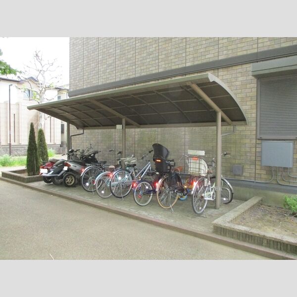 カーサみつわ台　J 駐輪場