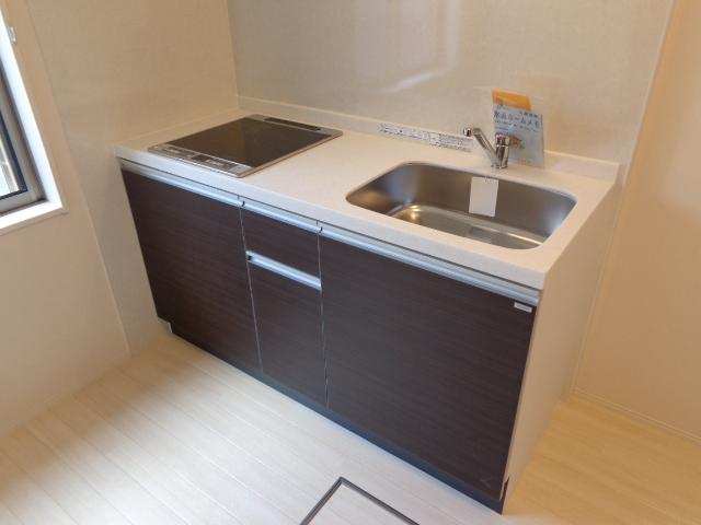 Ｍ’ｓ　Ｃｏｍｆｏｒｔｏ（エムズコンフォルト） キッチン