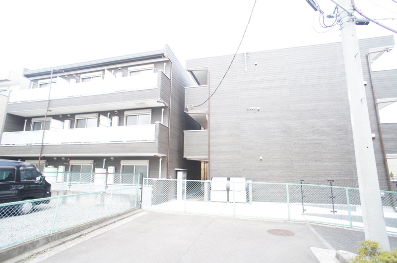 リブリ・GOLDⅡ2階 外観