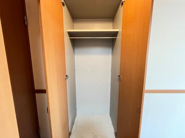 ディア フレンド ＫＯＩＺＵＭＩ クローゼット