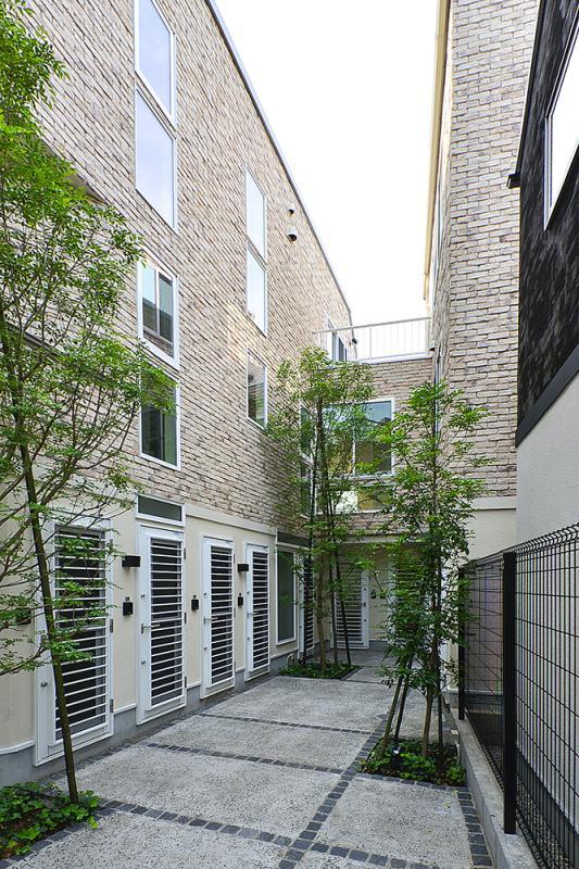 SANCHA TERRACE2階 エントランス