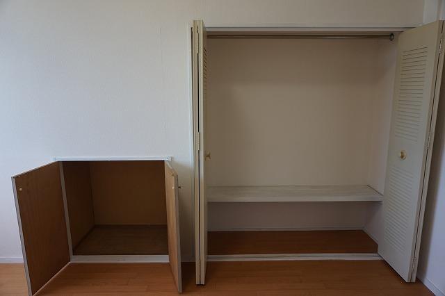 ローズアパート(Q-088) 収納