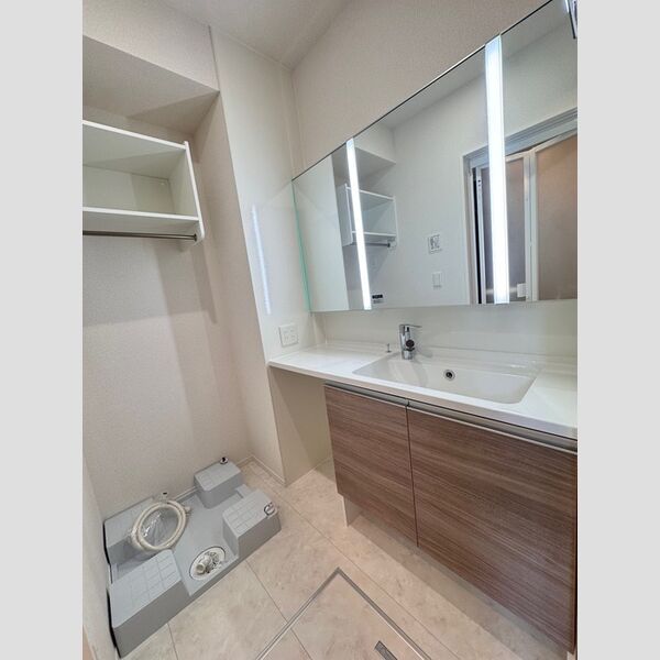 レンブランサ湘南台 独立洗面台