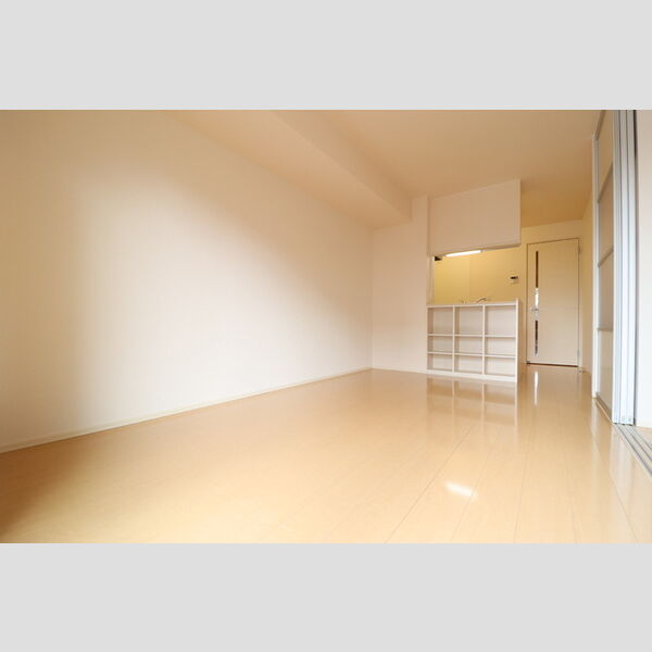 フェリオ・ヴィアーレ リビング