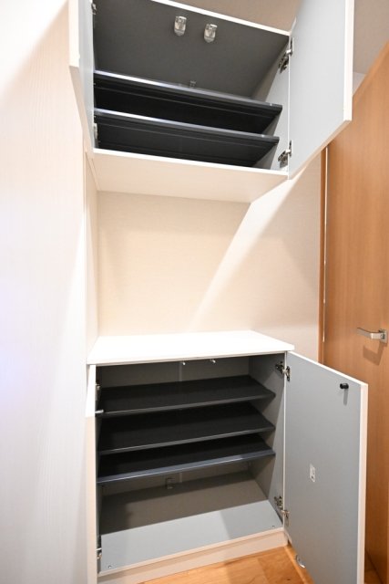 ウェルラボ荻窪1階 靴入