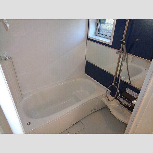 セジュールオッツ東下沢102号室 浴室