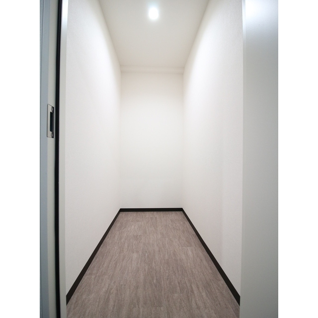 プレール・ドゥーク亀戸Ⅵ505号室 トランクルーム付