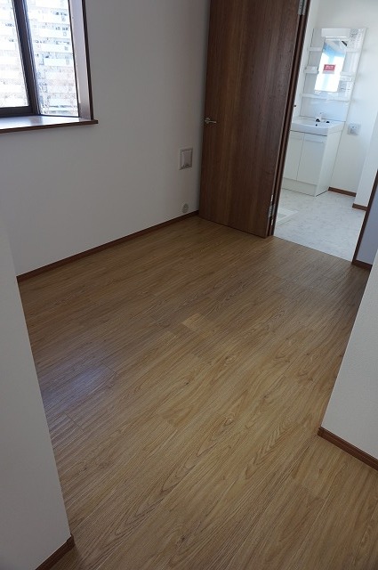 ＫＯＢ　６(E-128) リビング