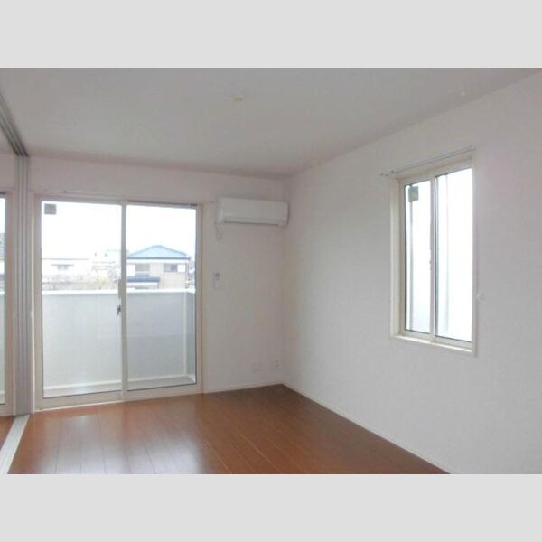 ラカスタン リビング