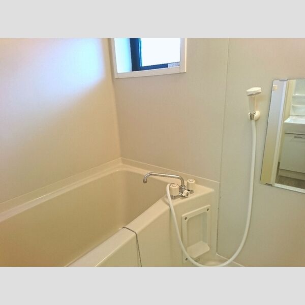 アピエ　壱番館/弐番館 バス