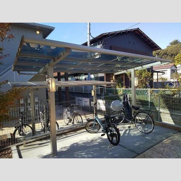 シャルマン 駐輪場