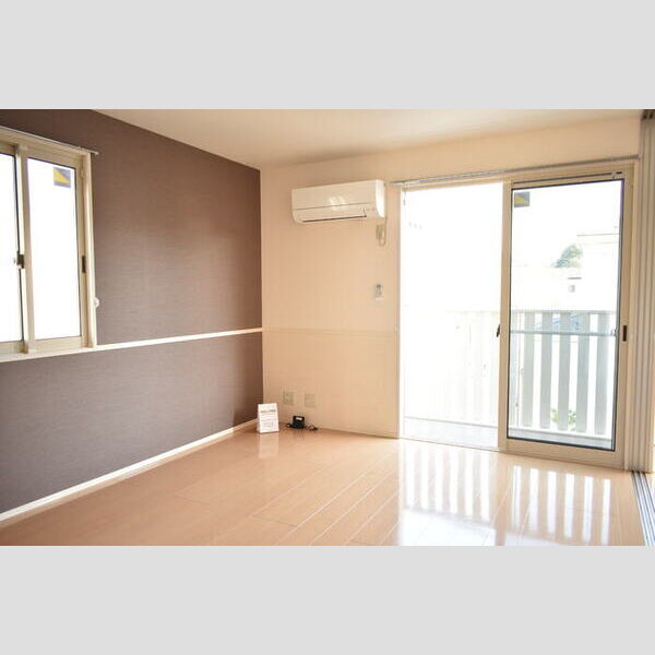 ビーノ　Ⅲ201号室 リビング