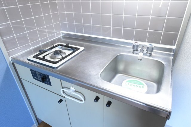 日神パレス生麦1階 1口ガスコンロ