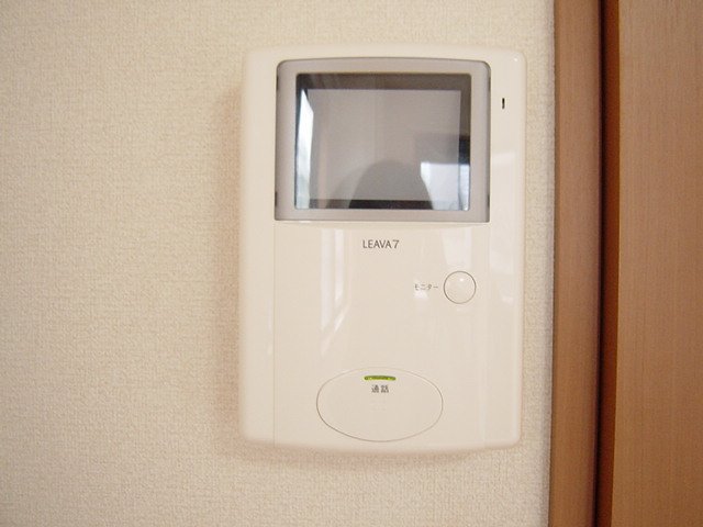 ポスト・マローネ00503号室 カメラ付インターホン