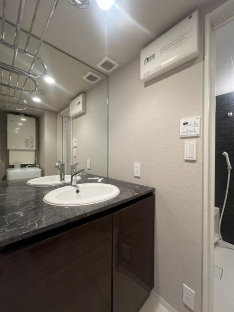 Apartment小石川後楽園3階 洗面