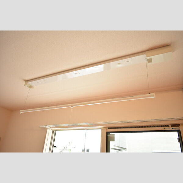 Dandelion　B101号室 室内物干