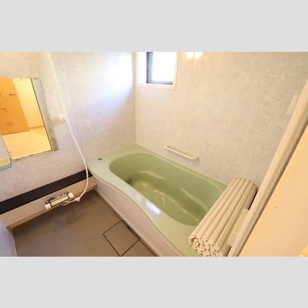 プロイド中央　ABCDEFGHH101号室 浴室　浴室換気乾燥機付