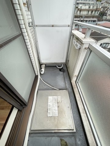 スカイコート横浜山手504号室 バルコニー