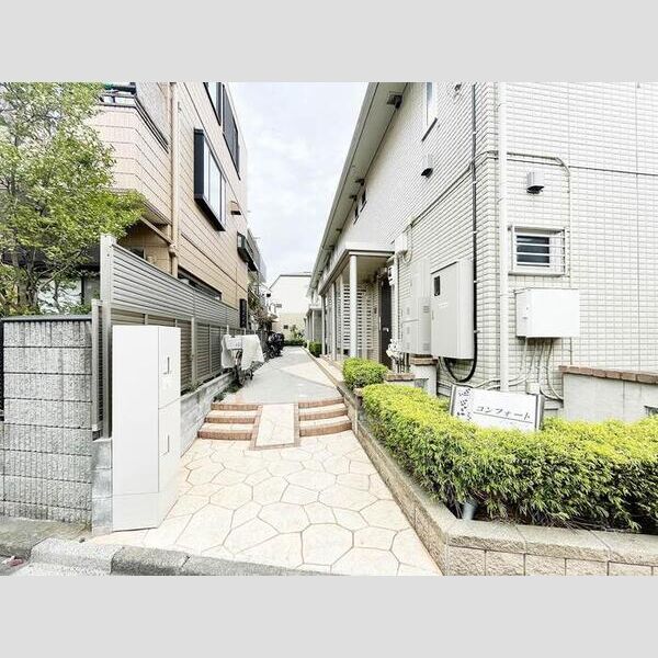 コンフォート エントランス