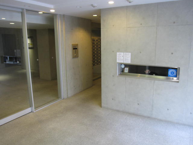 プライムアーバン田園調布南305号室 エントランス