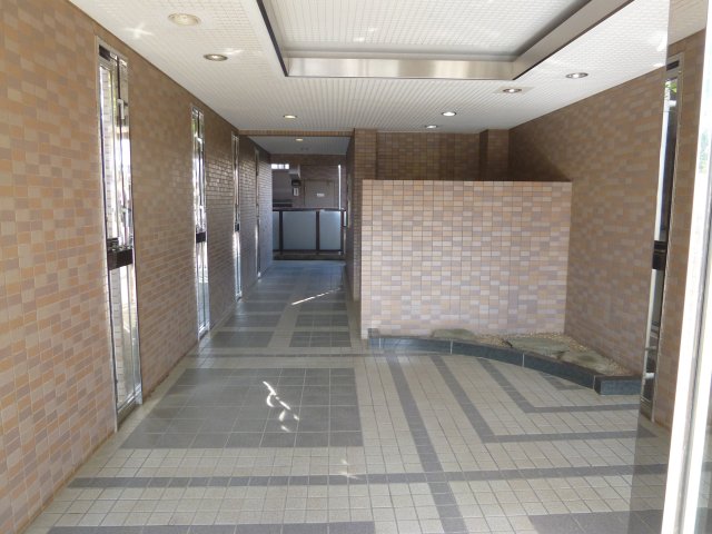 ブランシェ塚田 エントランス