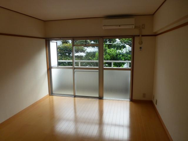 アミューズハウス 居室、リビング