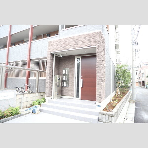 エスフロイデ エントランス