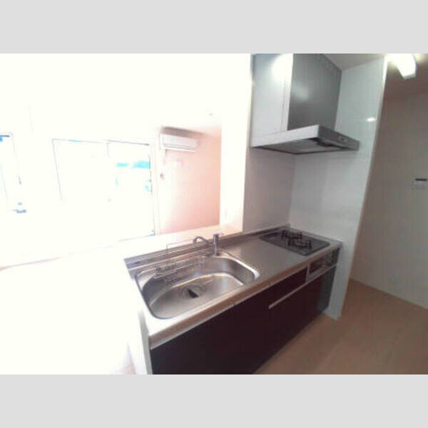 ヴェルドミールⅡ 101 2口コンロ付の対面キッチン