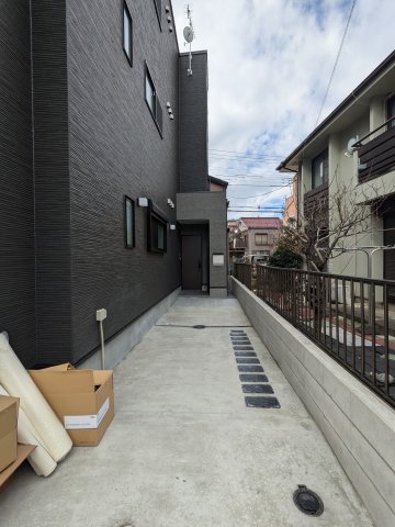 アプトエル0303号室 エントランス