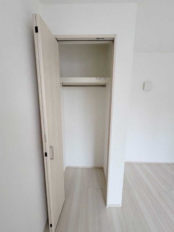 エトワールヴァリ　プレリュード1階 収納