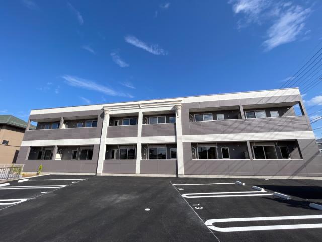 ヴィラージュK 外観写真（昼）