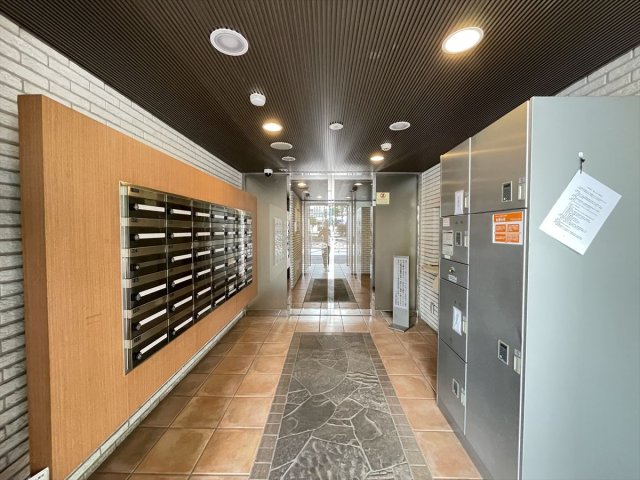 レガロ飛鳥山1102号室 エントランス