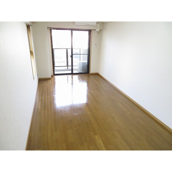 ＧＲＡＮＡＴＯ0206号室 リビング