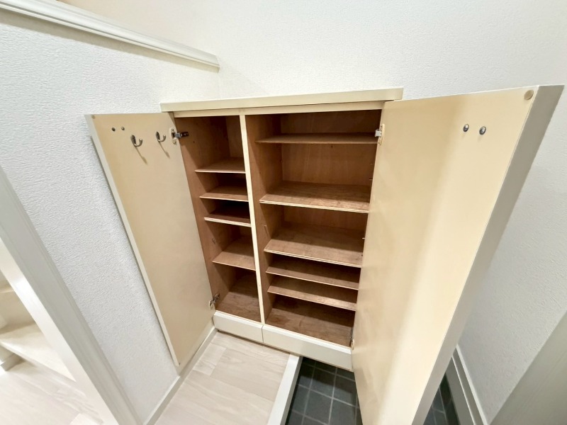 曽谷タウンハウス1階 収納