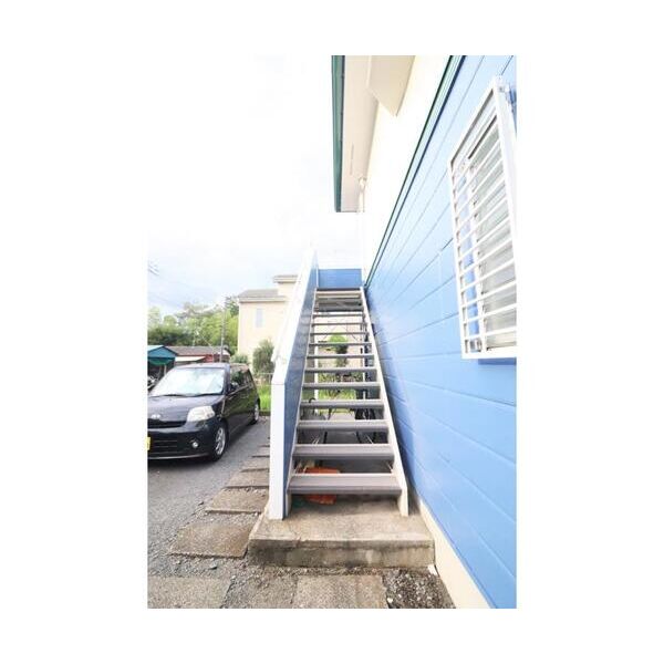 エステートピアシミズ203号室 エントランス