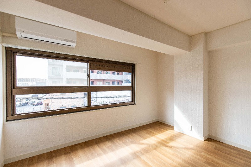 マルセンビル 内観