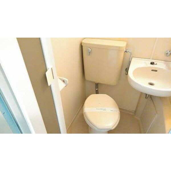 ラ・レジダンス・ド・アドラーブル トイレ