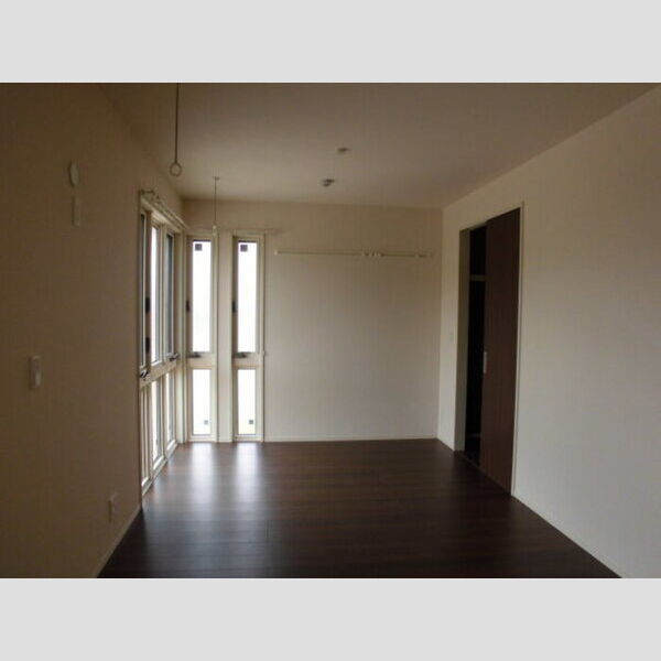 フロレスタセントラルパーク305号室 洋室6.1帖