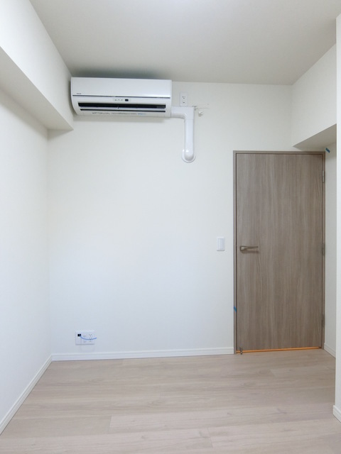 ガーラ・プレシャス三軒茶屋2階 落ち着いた色調の寝室です