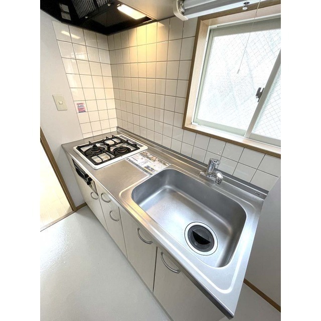 ハイムシマダⅡ101号室 2口ガスグリル付きシステムキッチン